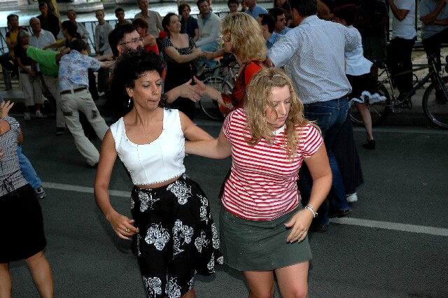 min 2006 08 08 paris plage 139